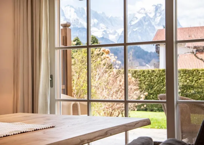 Koenigsblick Apartment *